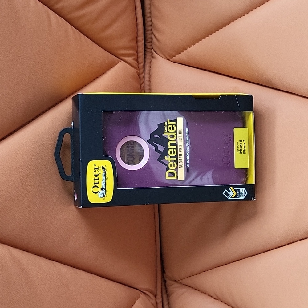 OtterBox Defender Series Plum Case for iPhone 8/7 Never Used